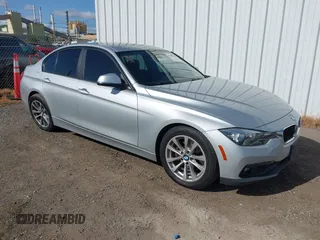 2016 BMW 3 Series 320i z VIN WBA8A9C5XGK619146, wystawiony jako IAAI lot #41985929 z przebiegiem 174 683 mil mil oraz . Historia ofert i sprzedaży dostępna na DreamBid. Obrazek 1.