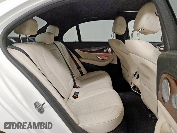 2017 Mercedes-Benz E 300 Luxury with VIN WDDZF4JB7HA048166, listed as a Copart auction lot 60746955 with 112,553 mi miles and Clean title. Bid and sale history available at DreamBid. Image 10.