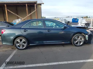 2014 Toyota Camry L with VIN 4T1BF1FK1EU396294, listed as a IAAI auction lot 41267658 with 120,898 mi miles. Bid and sale history available at carsss.com. Image 13.