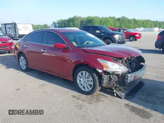 2014 Nissan Altima 2.5 S with VIN 1N4AL3AP5EC122423, listed as a IAAI auction lot 42142405 with 75,920 mi miles. Bid and sale history available at carsss.com. Image 1.
