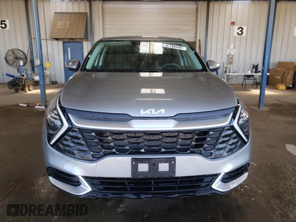 2024 Kia Sportage LX with VIN KNDPUCDF8R7278670, listed as a Copart auction lot 76417374 with 9,383 mi miles and Clean Title. Bid and sale history available at DreamBid. Image 5.