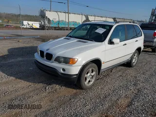 2001 BMW X5 3.0i with VIN WBAFA53511LM90036, listed as a IAAI auction lot 42028287 with 155,625 mi miles. Bid and sale history available at carsss.com. Image 2.