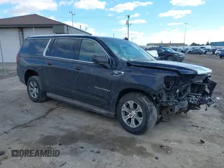 2022 GMC Yukon XL SLE with VIN 1GKS2FKD0NR326393, listed as a IAAI auction lot 41674448 with 43,807 mi miles and . Bid and sale history available at DreamBid. Image 1.