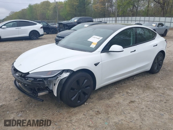 2024 Tesla Model 3 z VIN 5YJ3E1EA5RF732502, wystawiony jako IAAI lot #41871400 z przebiegiem 15 715 mil mil oraz . Historia ofert i sprzedaży dostępna na DreamBid. Obrazek 20.
