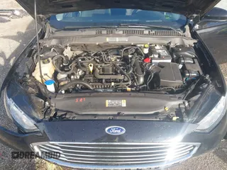 2019 Ford Fusion SE with VIN 3FA6P0HD6KR203724, listed as a IAAI auction lot 41921200 with 95,459 mi miles. Bid and sale history available at carsss.com. Image 10.