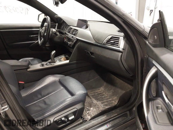 2018 BMW 4 Series 430i xDrive with VIN WBA4J3C52JBG95207, listed as a IAAI auction lot 41509392 with 68,193 mi miles and . Bid and sale history available at DreamBid. Image 5.