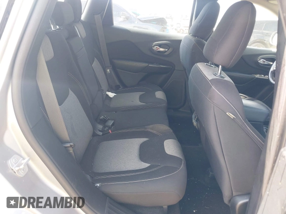 2015 Jeep Cherokee Sport with VIN 1C4PJMAB5FW533972, listed as a IAAI auction lot 41865291 with 106,063 mi miles. Bid and sale history available at carsss.com. Image 8.