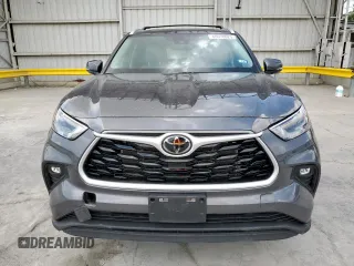 2023 Toyota Highlander L with VIN 5TDKDRAHXPS013500, listed as a Copart auction lot 60070025 with 40,788 mi miles and Salvage title. Bid and sale history available at DreamBid. Image 5.