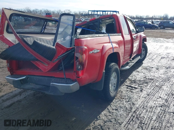 2005 GMC Canyon SLE Z71 with VIN 1GTDT196558252499, listed as a IAAI auction lot 41479498 with 132,669 mi miles. Bid and sale history available at carsss.com. Image 4.