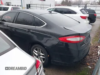 2013 Ford Fusion SE with VIN 3FA6P0HR5DR162968, listed as a IAAI auction lot 41197999 with 196,691 mi miles. Bid and sale history available at carsss.com. Image 3.