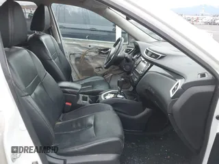 2016 Nissan Rogue SL with VIN 5N1AT2MV0GC851152, listed as a IAAI auction lot 41849173 with 166,970 mi miles and . Bid and sale history available at DreamBid. Image 5.