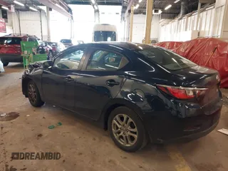 2016 Scion iA z VIN 3MYDLBZV5GY103533, wystawiony jako IAAI lot #41756270 z przebiegiem 59 290 mil mil oraz . Historia ofert i sprzedaży dostępna na DreamBid. Obrazek 3.