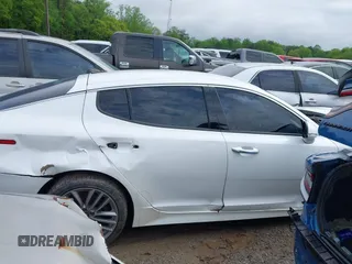 2018 Kia Stinger with VIN KNAE15LA1J6029913, listed as a IAAI auction lot 41477274 with 105,479 mi miles. Bid and sale history available at carsss.com. Image 13.