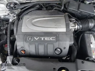 2008 Acura RL Tech Pkg with VIN JH4KB16668C002543, listed as a IAAI auction lot 40865147 with 178,365 mi miles. Bid and sale history available at carsss.com. Image 10.