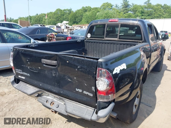 2013 Toyota Tacoma with VIN 3TMMU4FNXDM057020, listed as a IAAI auction lot 42560987 with 177,333 mi miles and . Bid and sale history available at DreamBid. Image 4.