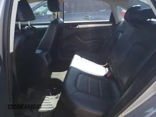 2012 Volkswagen Passat SE с VIN 1VWBP7A3XCC002926, выставлен на аукционе Copart как лот 52398365 с пробегом Не указан миль и Чистый • Clean title. История ставок и продаж доступна на DreamBid. Изображение 10.