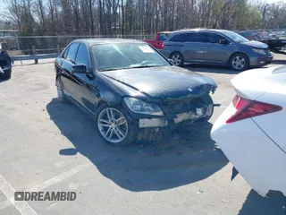 2013 Mercedes-Benz C-Class C 300 Sport with VIN WDDGF8AB1DR262578, listed as a IAAI auction lot 41828966 with 176,190 mi miles. Bid and sale history available at carsss.com. Image 1.