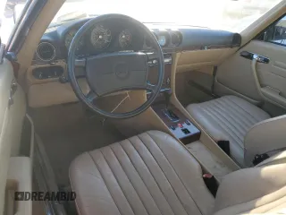 1988 Mercedes-Benz 560 Series 560SL with VIN WDBBA48D8JA086821, listed as a Copart auction lot 46036055 with 147,920 mi miles and Salvage Title. Bid and sale history available at carsss.com. Image 8.