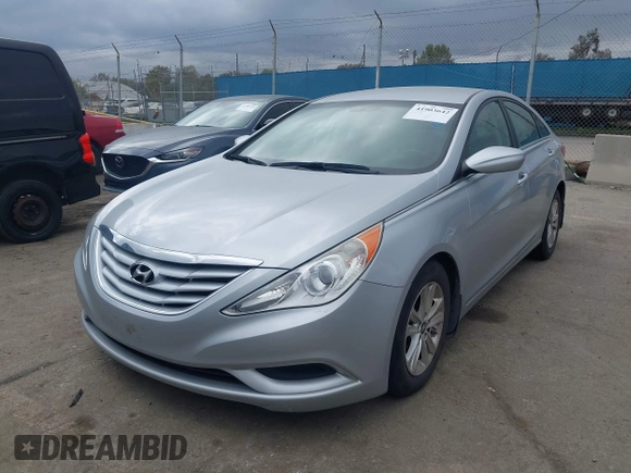 2011 Hyundai Sonata GLS with VIN 5NPEB4AC3BH171184, listed as a IAAI auction lot 41903642 with 118,984 mi miles and . Bid and sale history available at carsss.com. Image 2.