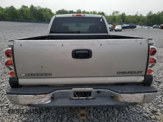 2005 Chevrolet Silverado 1500 Z71 с VIN 1GCEK19B15Z124095, выставлен на аукционе Copart как лот 60690955 с пробегом 160 860 миль миль и Списание • Salvage title. История ставок и продаж доступна на DreamBid. Изображение 6.
