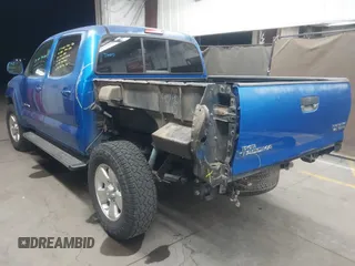 2007 Toyota Tacoma PreRunner with VIN 3TMJU62N37M029245, listed as a IAAI auction lot 42098513 with 184,742 mi miles and . Bid and sale history available at DreamBid. Image 3.