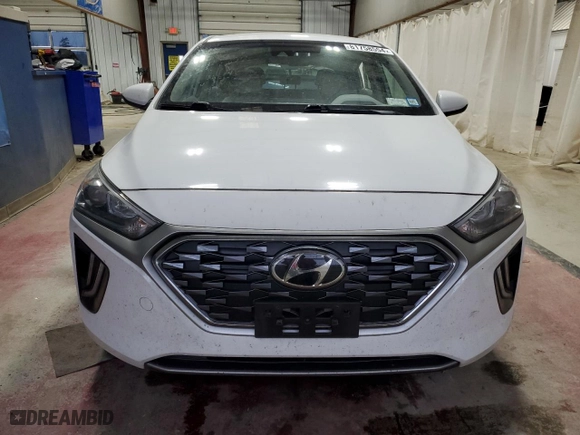 2020 Hyundai Ioniq Plug-In Hybrid SE with VIN KMHC65LD0LU237765, listed as a Copart auction lot 81758554 with NaN miles and Salvage Title. Bid and sale history available at carsss.com. Image 5.
