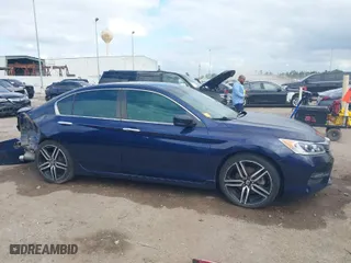 2017 Honda Accord Sedan Sport with VIN 1HGCR2F50HA170111, listed as a IAAI auction lot 41493967 with 276,074 mi miles. Bid and sale history available at carsss.com. Image 14.