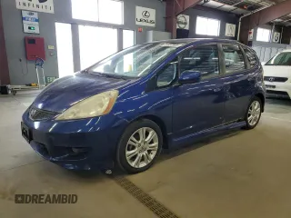 2010 Honda Fit Sport с VIN JHMGE8H40AC021709, выставлен на аукционе Copart как лот 65837585 с пробегом 141 419 миль миль и Чистый • Clean title. История ставок и продаж доступна на DreamBid. Изображение 1.