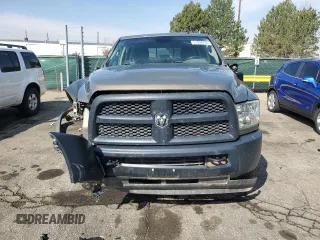 2013 Ram 2500 Tradesman z VIN 3C6TR5HT6DG579759, wystawiony jako Copart lot #51008765 z przebiegiem 56 540 mil mil oraz Szkoda całkowita • Salvage title. Historia ofert i sprzedaży dostępna na DreamBid. Obrazek 5.