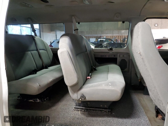 2008 Ford Econoline Passenger XL with VIN 1FBNE31L08DA49824, listed as a Copart auction lot 88313115 with 154,440 mi miles and Salvage Title. Bid and sale history available at carsss.com. Image 11.