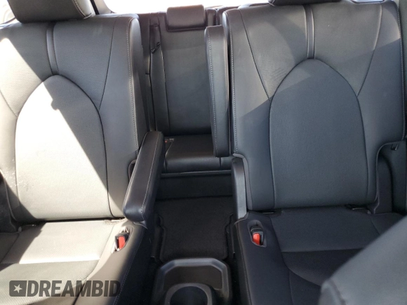 2021 Toyota Highlander Limited z VIN 5TDDZRBH3MS079939, wystawiony jako Copart lot #66224563 z przebiegiem 23 999 mil mil oraz Czysty tytuł • Clean title. Historia ofert i sprzedaży dostępna na DreamBid. Obrazek 10.