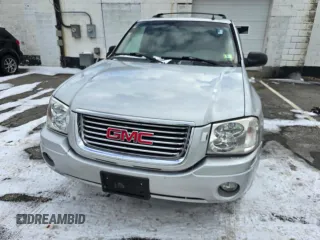 2009 GMC Envoy SLT with VIN 1GKDT43S492110116, listed as a Copart auction lot 43084685 with 180,180 mi miles and Clean Title. Bid and sale history available at carsss.com. Image 1.