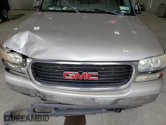 2004 GMC Yukon SLT with VIN 1GKEK13V14R110395, listed as a Copart auction lot 52886185 with 0 mi miles and Salvage Title. Bid and sale history available at carsss.com. Image 12.