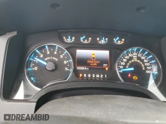 2013 Ford F-150 XL with VIN 1FTMF1CM8DKF92567, listed as a Copart auction lot 59965535 with 133,266 mi miles and Salvage title. Bid and sale history available at DreamBid. Image 9.