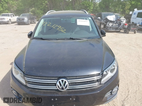 2012 Volkswagen Tiguan SEL with VIN WVGAV7AX5CW544968, listed as a IAAI auction lot 42212952 with 172,758 mi miles and . Bid and sale history available at DreamBid. Image 6.