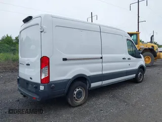 2018 Ford Transit with VIN 1FTBW2CM6JKA88298, listed as a IAAI auction lot 42112029 with 119,425 mi miles and . Bid and sale history available at DreamBid. Image 4.