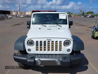2016 Jeep Wrangler Unlimited Sport with VIN 1C4BJWDGXGL238558, listed as a IAAI auction lot 41670076 with 81,816 mi miles and . Bid and sale history available at DreamBid. Image 12.