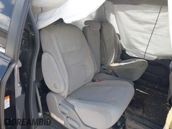2017 Toyota Sienna LE Auto Access Seat with VIN 5TDKZ3DC6HS835498, listed as a IAAI auction lot 42562601 with Not provided miles and . Bid and sale history available at DreamBid. Image 8.
