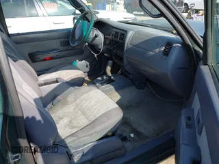 1999 Toyota Tacoma PreRunner with VIN 4TASN92N4XZ519660, listed as a IAAI auction lot 42174341 with 166,074 mi miles and . Bid and sale history available at DreamBid. Image 5.