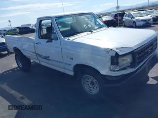 1995 Ford F-150 with VIN 1FTEF15Y0SLA56417, listed as a IAAI auction lot 41912598 with 205,158 mi miles. Bid and sale history available at carsss.com. Image 1.