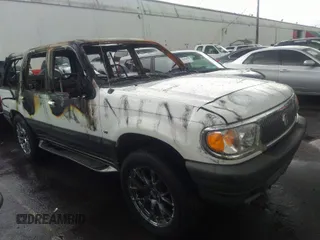 1999 Mercury Mountaineer z VIN 4M2DU55PXXUJ40112, wystawiony jako IAAI lot #39738084 z przebiegiem Nie podano mil oraz . Historia ofert i sprzedaży dostępna na DreamBid. Obrazek 1.