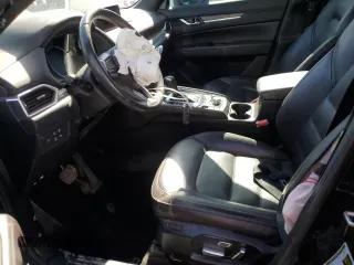 2019 Mazda CX-5 Signature with VIN JM3KFBEY4K0606252, listed as a Copart auction lot 46624995 with 84,965 mi miles and Salvage Title. Bid and sale history available at carsss.com. Image 7.
