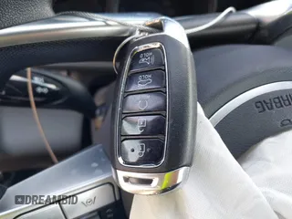 2023 Hyundai Elantra SEL z VIN KMHLM4AG6PU623478, wystawiony jako IAAI lot #40790315 z przebiegiem 14 654 mil mil oraz . Historia ofert i sprzedaży dostępna na DreamBid. Obrazek 11.
