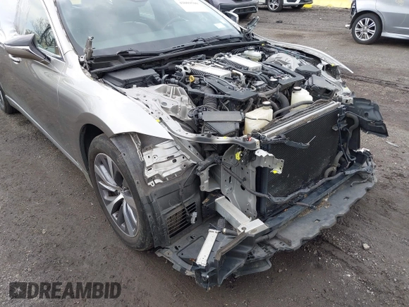 2018 Lexus LS 500 z VIN JTHC51FFXJ5003586, wystawiony jako IAAI lot #42009500 z przebiegiem 76 341 mil mil oraz . Historia ofert i sprzedaży dostępna na DreamBid. Obrazek 17.