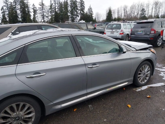 2015 Hyundai Sonata 2.4L Sport with VIN 5NPE34AF1FH076863, listed as a IAAI auction lot 41458535 with 168,605 mi miles. Bid and sale history available at carsss.com. Image 13.