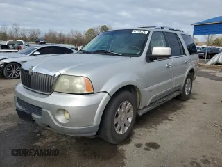 2004 Lincoln Navigator Luxury with VIN 5LMFU27R74LJ04903, listed as a Copart auction lot 41179374 with 251,101 mi miles and Clean Title. Bid and sale history available at carsss.com. Image 1.