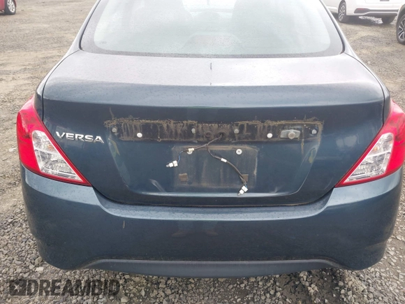 2016 Nissan Versa S with VIN 3N1CN7AP5GL822389, listed as a IAAI auction lot 42009112 with 61,032 mi miles and . Bid and sale history available at DreamBid. Image 6.