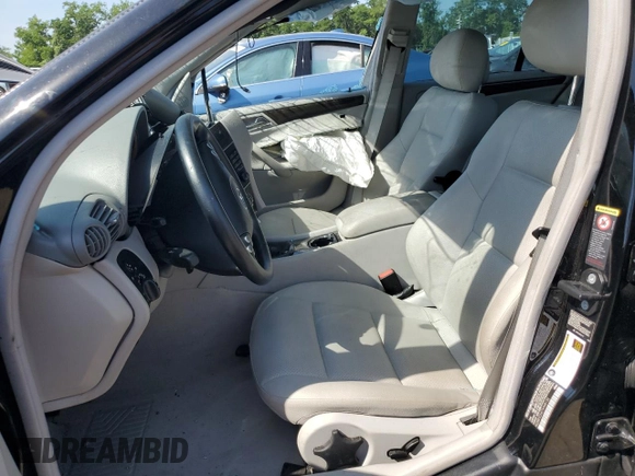 2007 Mercedes-Benz C 230 Sport with VIN WDBRF52H67A948136, listed as a Copart auction lot 62162335 with Not provided miles and Salvage title. Bid and sale history available at DreamBid. Image 7.