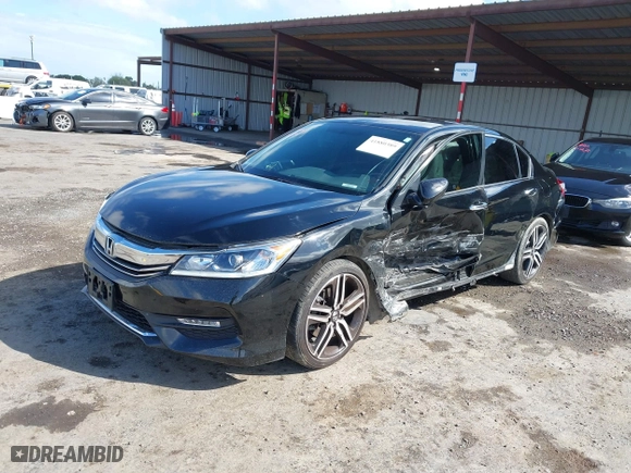 2017 Honda Accord Sedan Sport SE with VIN 1HGCR2F12HA250751, listed as a IAAI auction lot 41880389 with 156,186 mi miles. Bid and sale history available at carsss.com. Image 17.