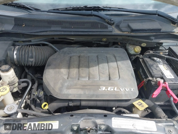 2011 Chrysler Town & Country Touring with VIN 2A4RR5DG9BR775238, listed as a IAAI auction lot 42162442 with 180,408 mi miles and . Bid and sale history available at DreamBid. Image 10.